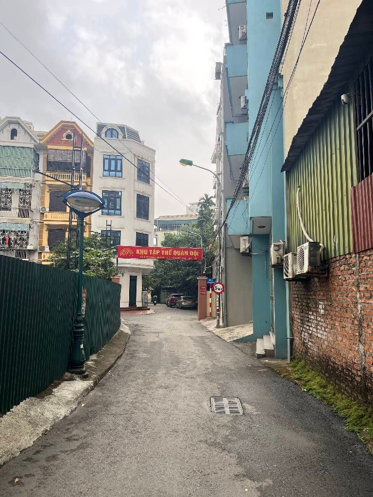 Bán nhà Nguyễn Hữu Thọ - diện tích 60.7m2 1 tầng - ô tô đỗ cửa - giá 15 tỷ