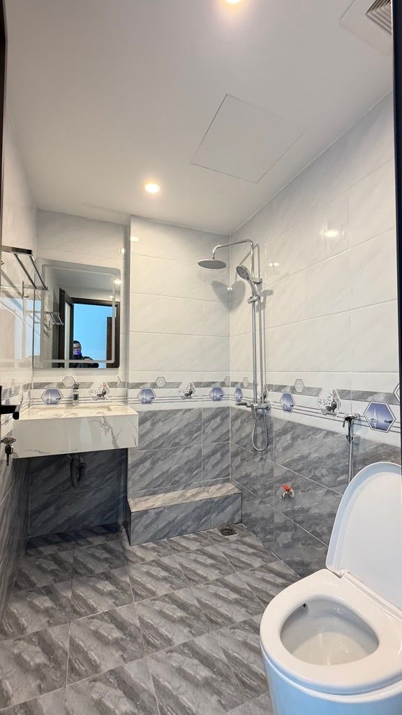 Bán nhà Giáp Nhị - diện tích 44m2 6 tầng - Căn góc 2 thoáng vĩnh viễn - giá 13,5 tỷ