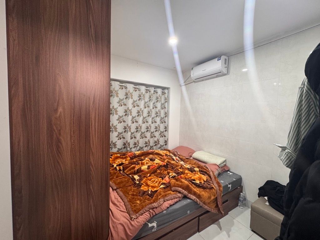 Bán nhà Đầm Trấu - diện tích 42.6m2 1 tầng - Nhà sạch sẽ, vào ở ngay - giá 4,6 tỷ