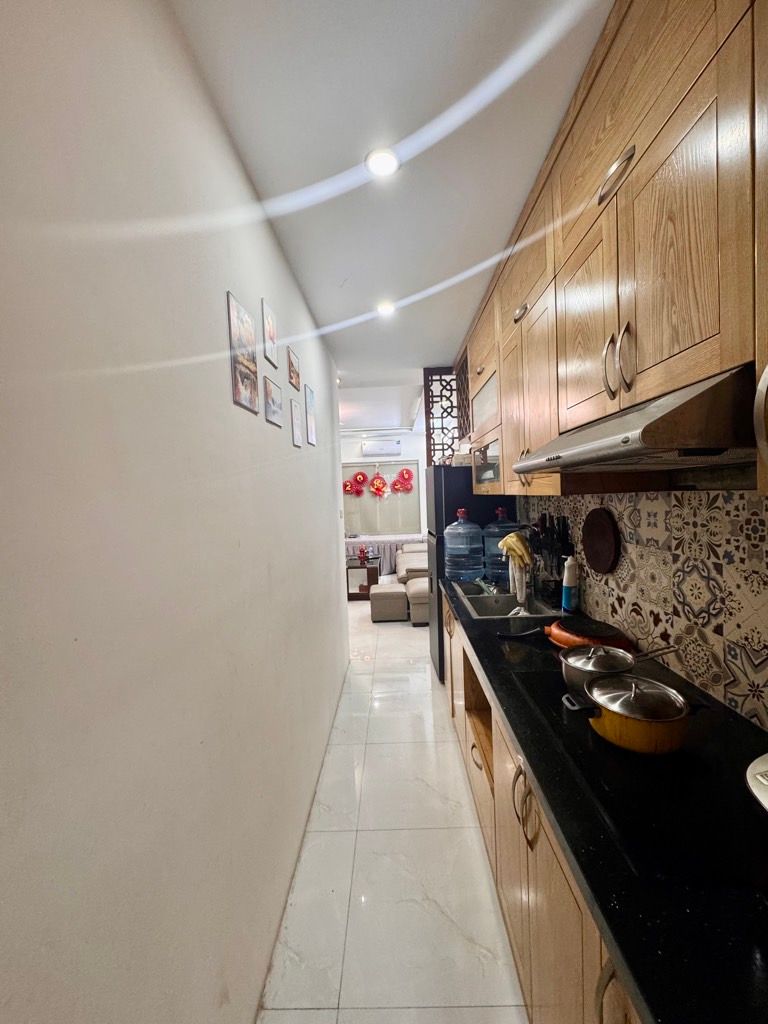 Bán nhà Đầm Trấu - diện tích 42.6m2 1 tầng - Nhà sạch sẽ, vào ở ngay - giá 4,6 tỷ