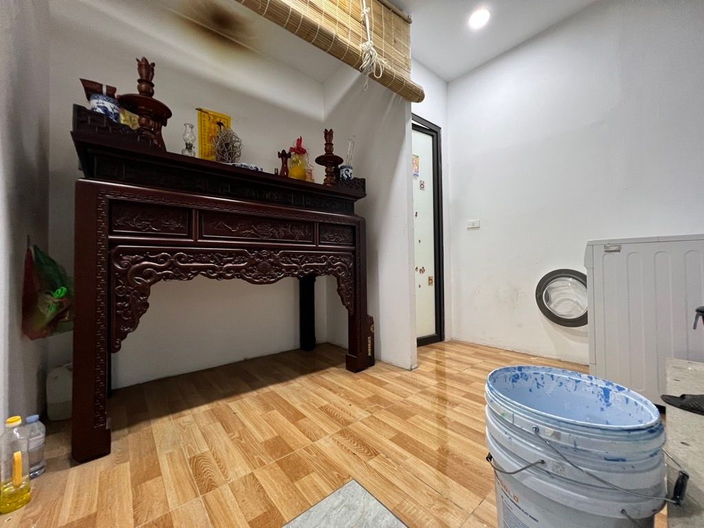 Bán nhà Định Công Hạ - diện tích 36.6m2 2 tầng - giá 2,25 tỷ