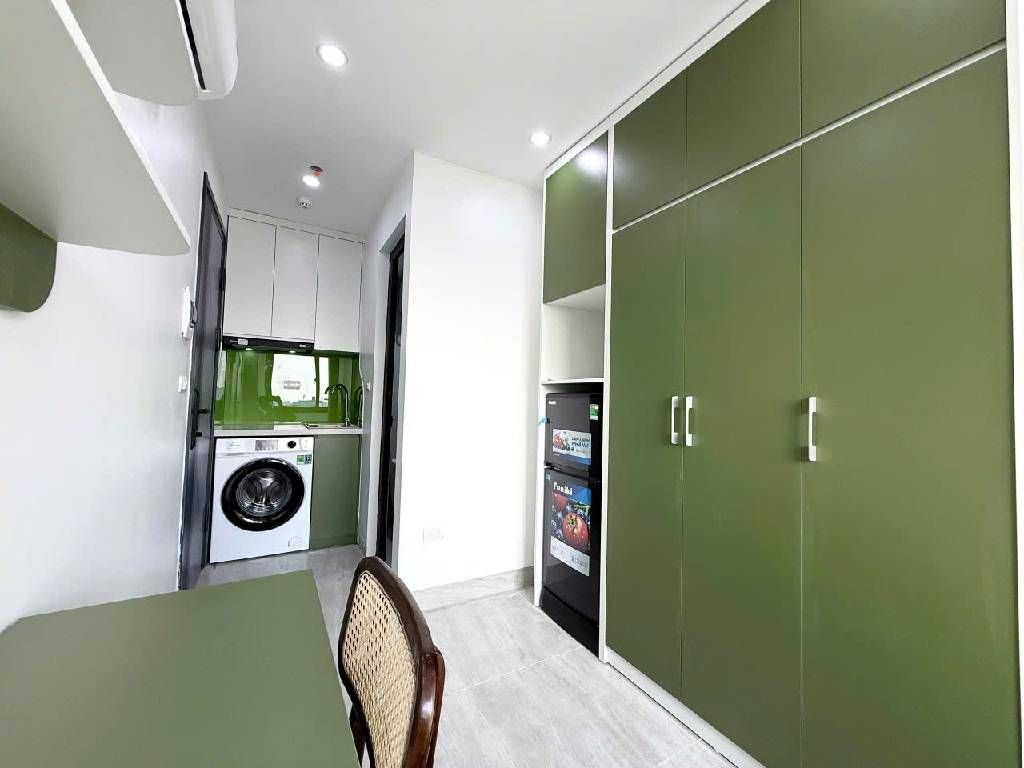 Bán nhà Trương Định - diện tích 35m2 7 tầng - NGÕ Ô TÔ - giá 11,8 tỷ