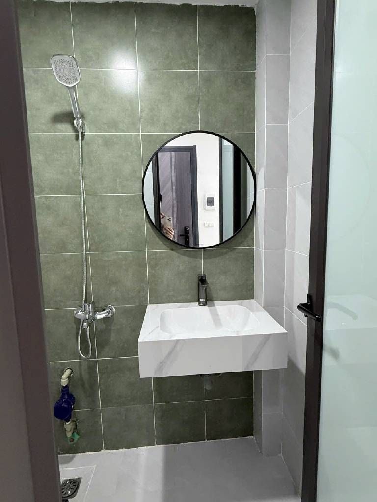 Bán nhà Trương Định - diện tích 35m2 7 tầng - NGÕ Ô TÔ - giá 11,8 tỷ