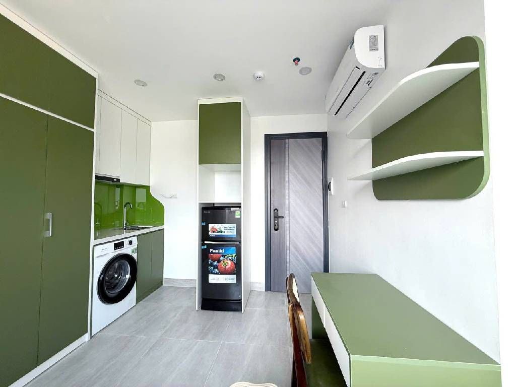 Bán nhà Trương Định - diện tích 35m2 7 tầng - NGÕ Ô TÔ - giá 11,8 tỷ