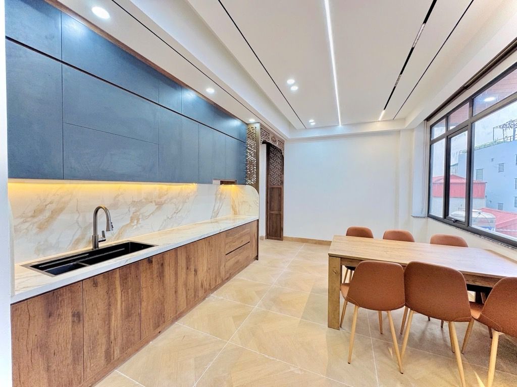 Bán nhà Phố Vọng - diện tích 31m2 7 tầng - thang máy, full đồ - giá 12,8 tỷ