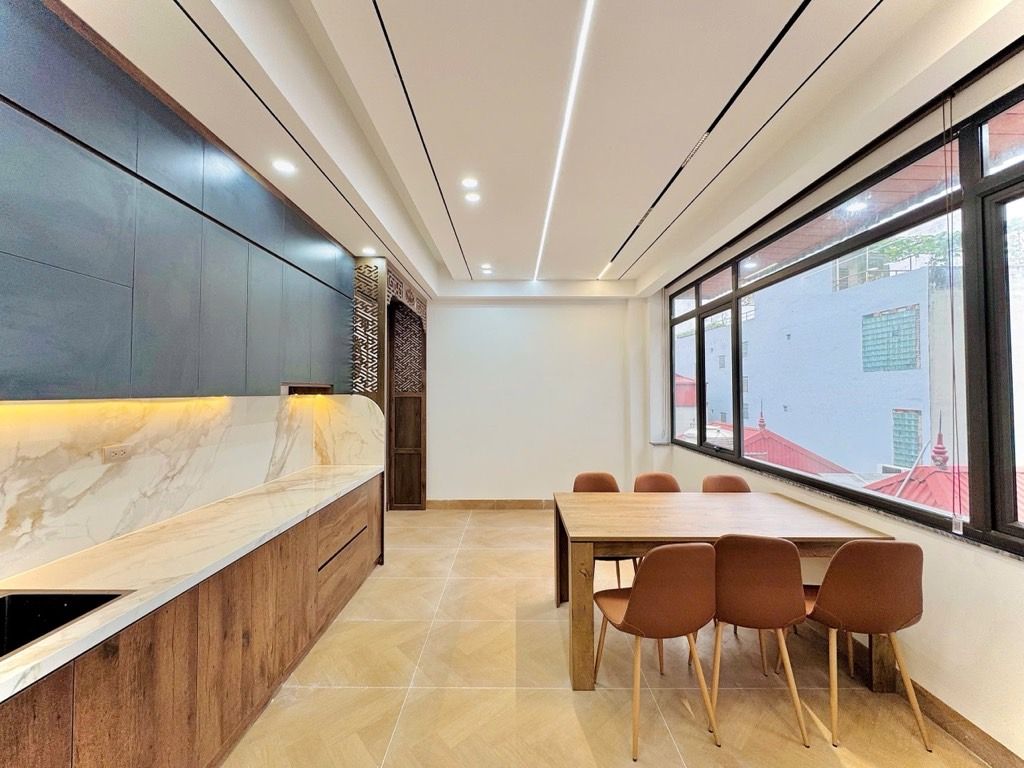 Bán nhà Phố Vọng - diện tích 31m2 7 tầng - thang máy, full đồ - giá 12,8 tỷ