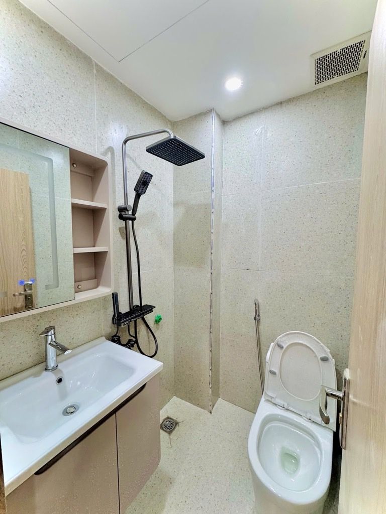 Bán nhà Phố Vọng - diện tích 31m2 7 tầng - thang máy, full đồ - giá 12,8 tỷ