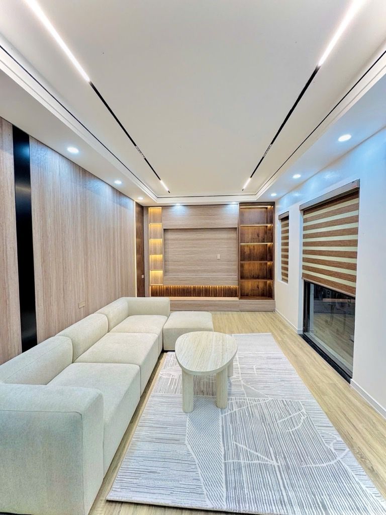 Bán nhà Phố Vọng - diện tích 31m2 7 tầng - thang máy, full đồ - giá 12,8 tỷ