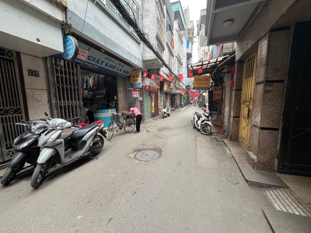 Bán nhà Văn Chương - diện tích 30m2 5 tầng - Full nội thất - giá 9,8 tỷ