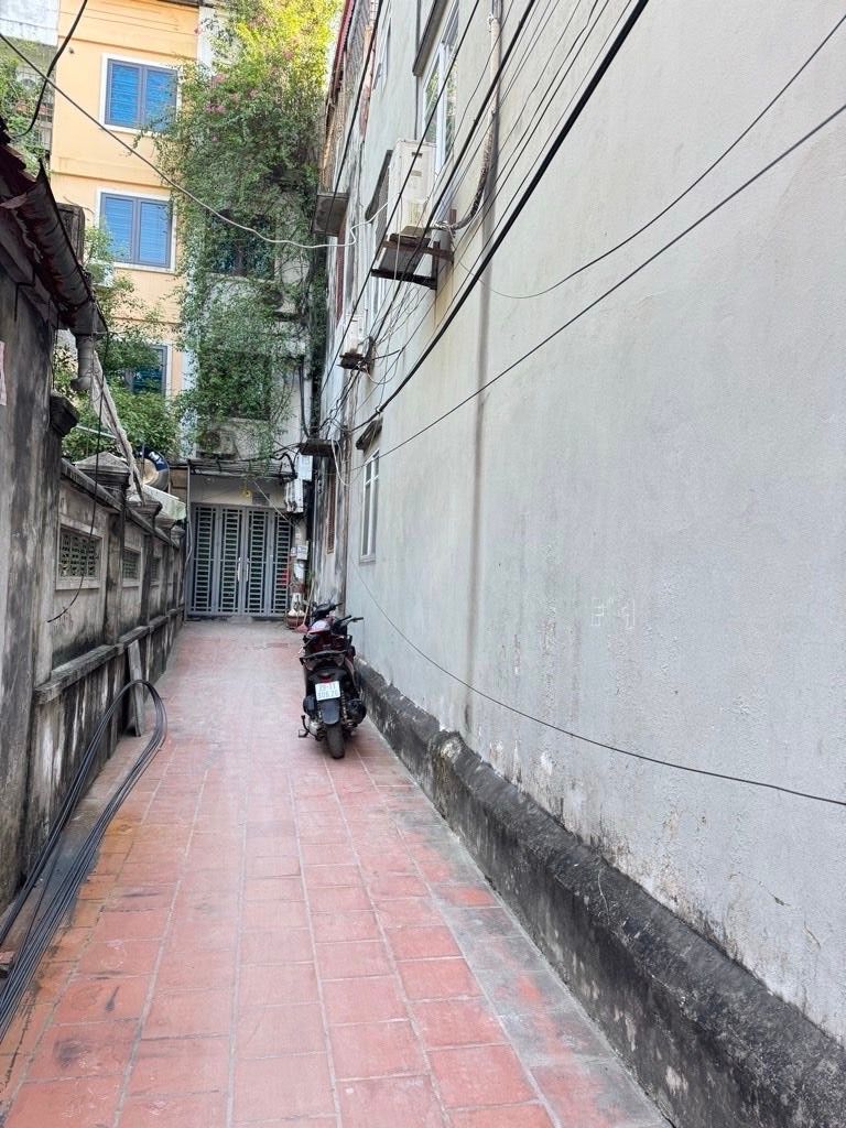 Bán nhà Kim Giang - diện tích 238m2 1 tầng - ô tô lùi sát cổng - giá 15,5 tỷ