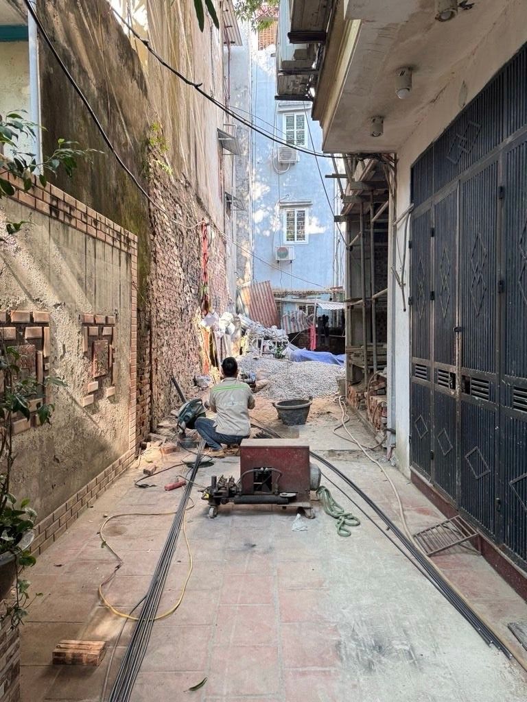 Bán nhà Kim Giang - diện tích 238m2 1 tầng - ô tô lùi sát cổng - giá 15,5 tỷ