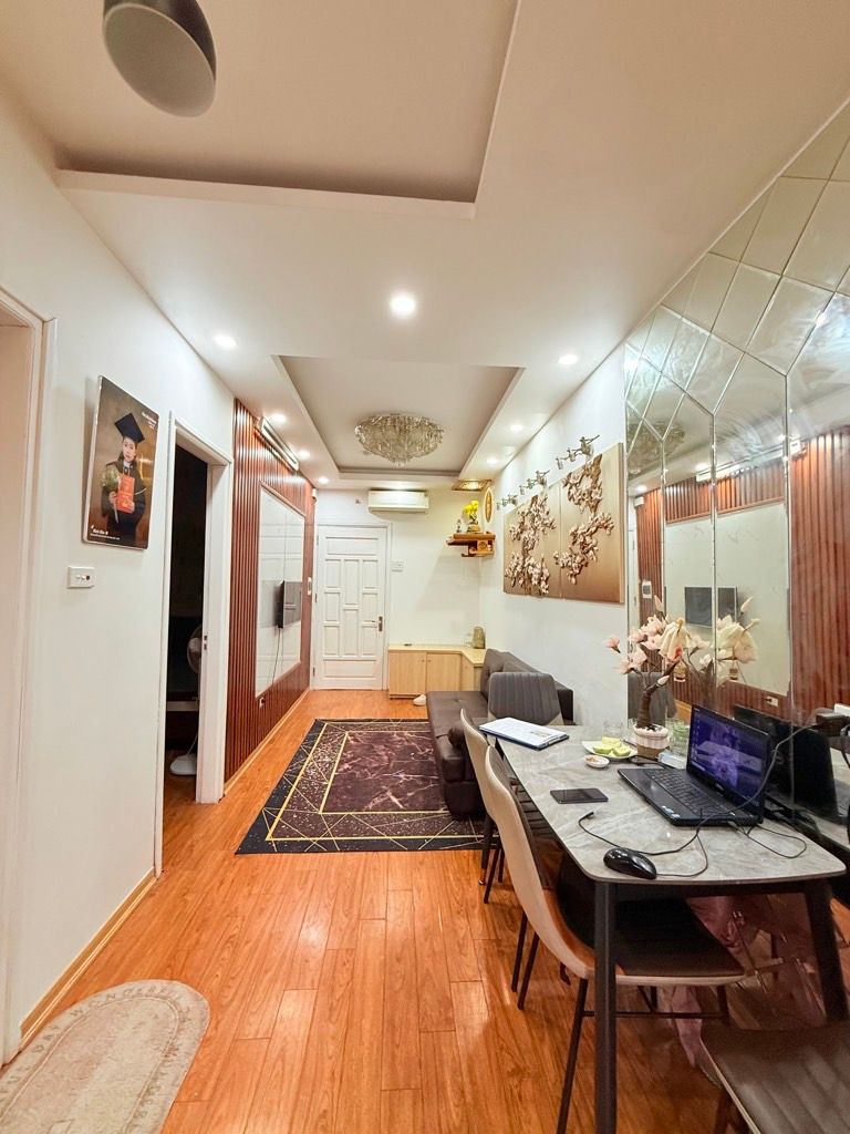 Bán nhà Kim Văn Kim Lũ - diện tích 49.1m2 45 tầng - Căn hộ đẹp, giá 3,9 tỷ