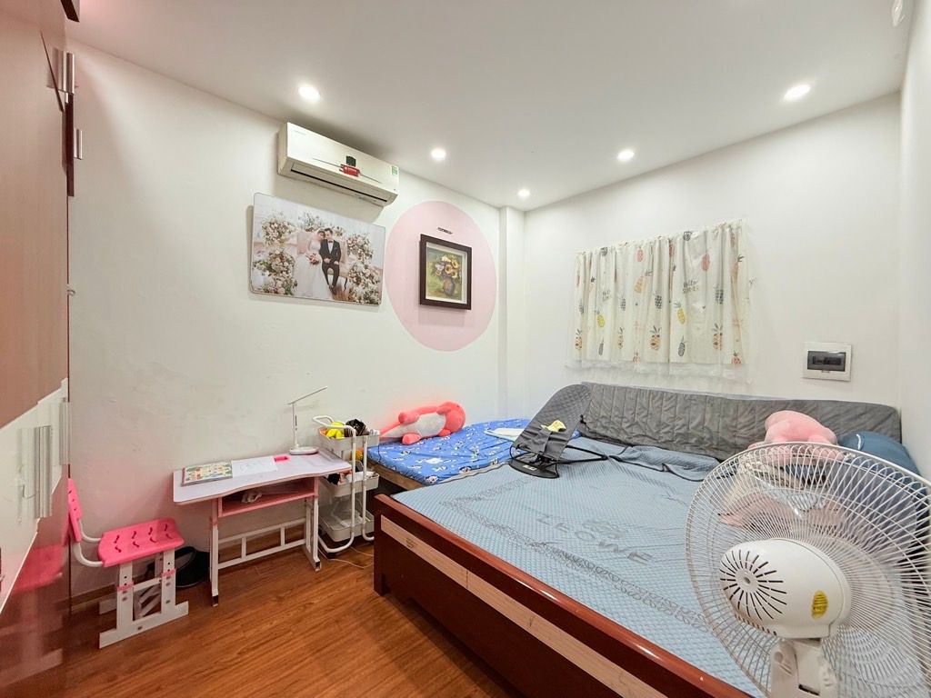 Bán nhà Kim Văn Kim Lũ - diện tích 49.1m2 45 tầng - Căn hộ đẹp, giá 3,9 tỷ