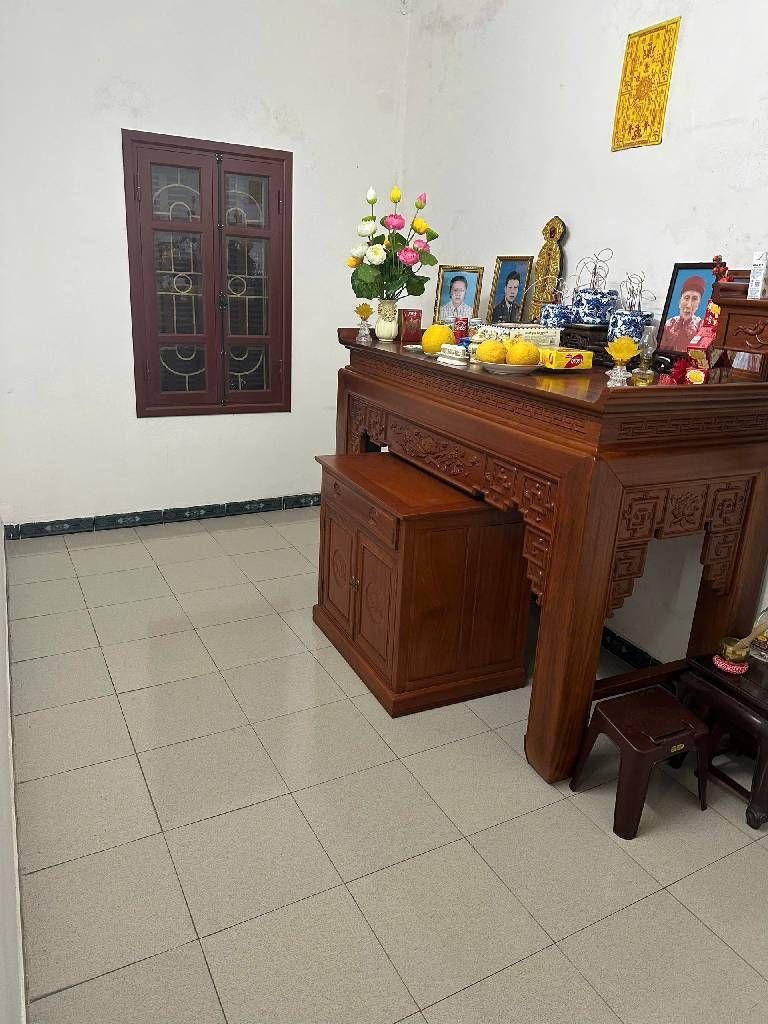 Bán nhà Bằng B - diện tích 55m2 3 tầng - Mặt nghách, cách ô tô 30m - giá 10 tỷ