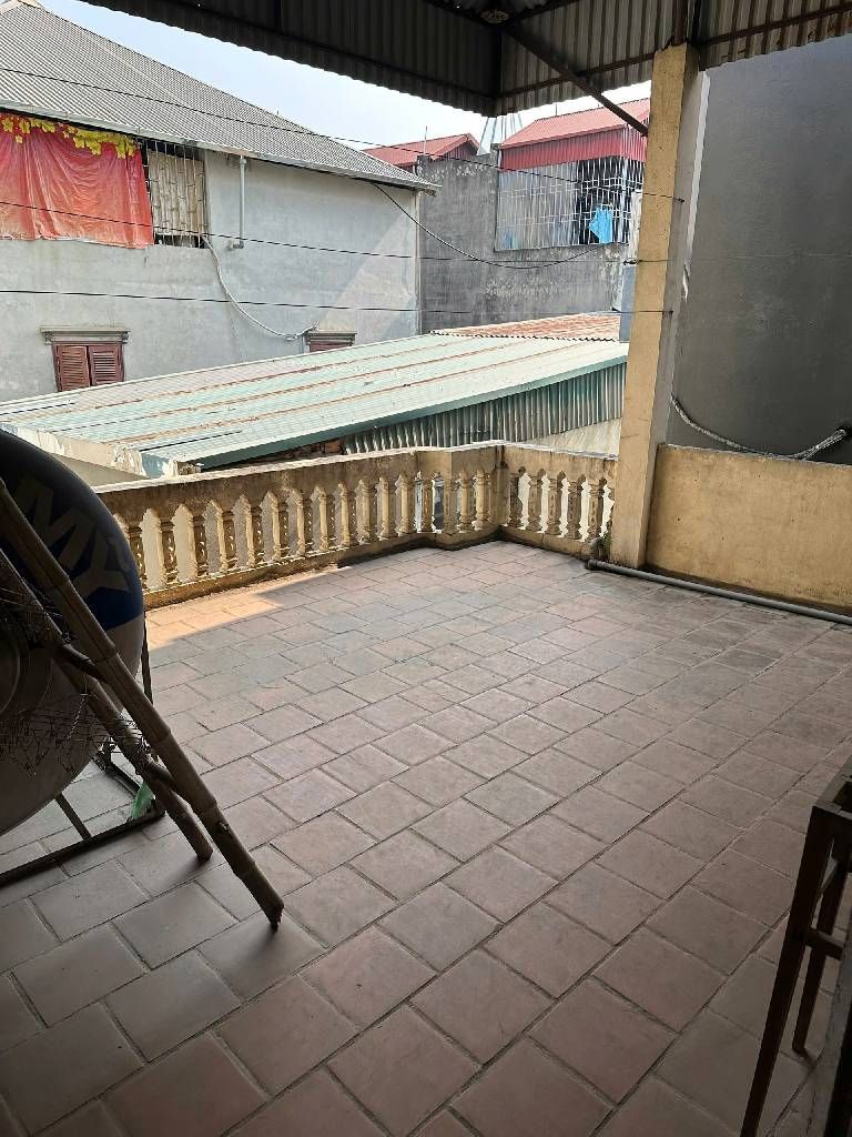 Bán nhà Bằng B - diện tích 55m2 3 tầng - Mặt nghách, cách ô tô 30m - giá 10 tỷ