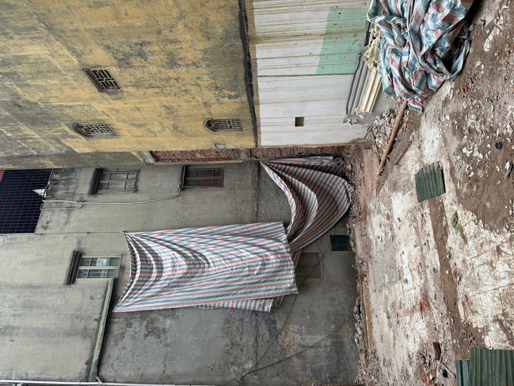 Bán nhà Láng - diện tích 70m2 1 tầng - Lô góc, ô tô vào - giá 23 tỷ