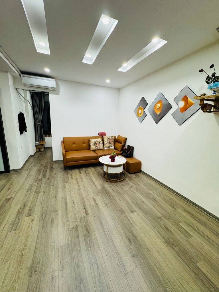 Bán nhà Trương Định - diện tích 70m2 1 tầng - Sổ đỏ riêng chính chủ - giá 4,0 tỷ