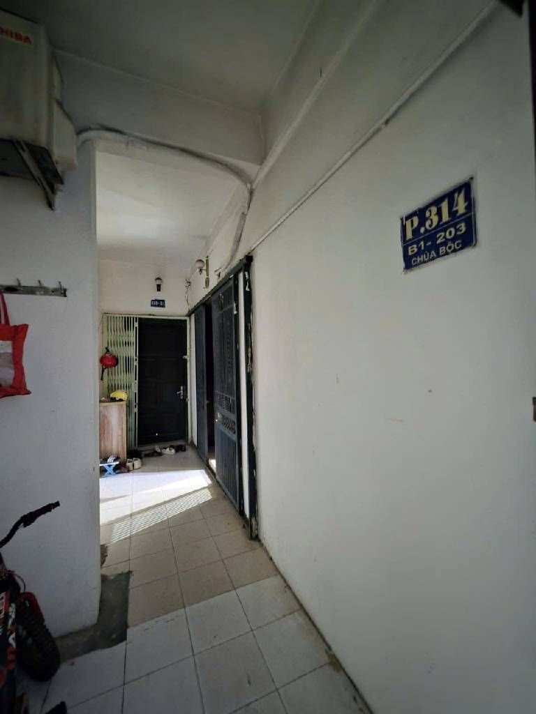 Bán nhà Chùa Bộc - diện tích 90m2 1 tầng - Ô Tô đỗ cầu thang - giá 6,6 tỷ