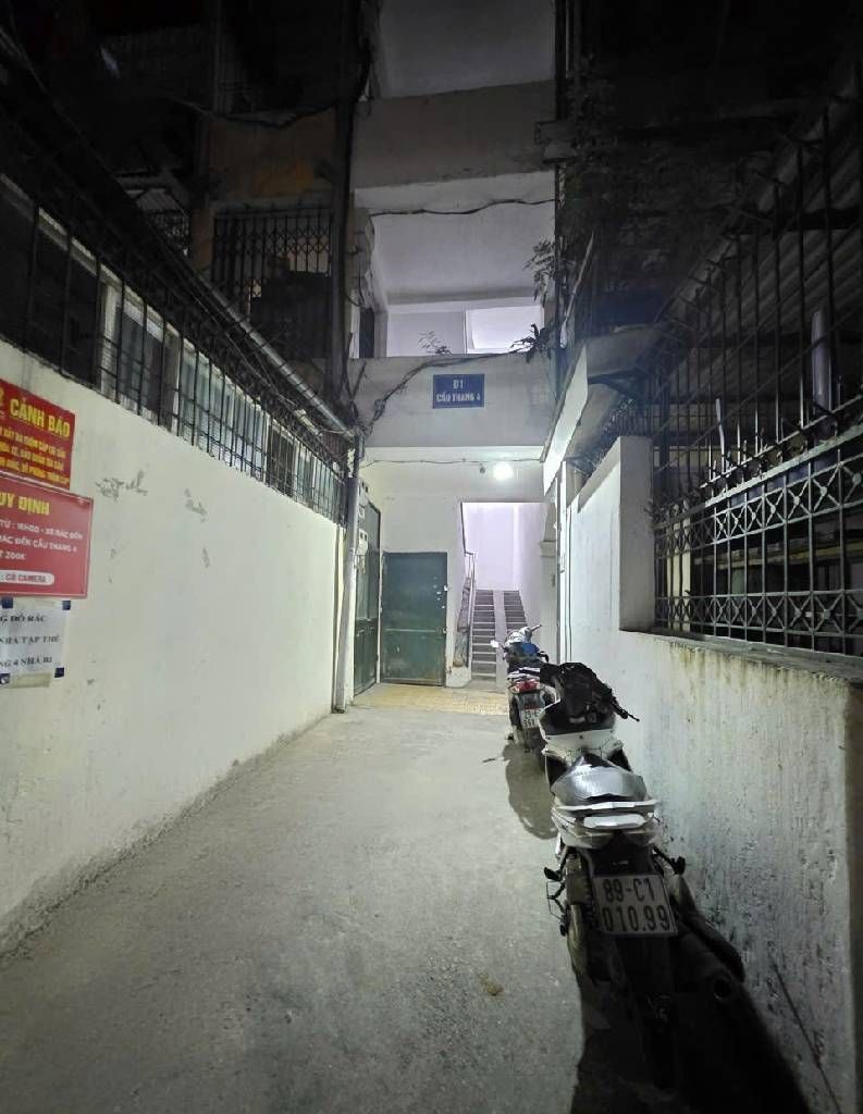 Bán nhà Chùa Bộc - diện tích 90m2 1 tầng - Ô Tô đỗ cầu thang - giá 6,6 tỷ