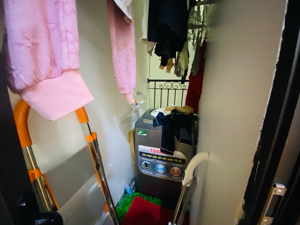 Bán nhà Đê La Thành - diện tích 37m2 4 tầng - Nhà đẹp mới xây - giá 2,25 tỷ