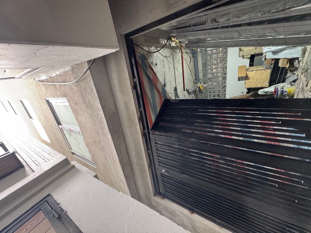 Bán nhà Bạch Mai - diện tích 50m2 5 tầng - Lô góc 3 mặt thoáng - giá 15,3 tỷ