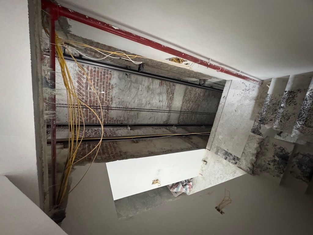 Bán nhà Bạch Mai - diện tích 50m2 5 tầng - Lô góc 3 mặt thoáng - giá 15,3 tỷ