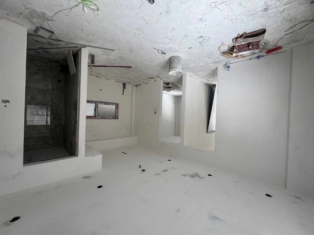 Bán nhà Bạch Mai - diện tích 50m2 5 tầng - Lô góc 3 mặt thoáng - giá 15,3 tỷ