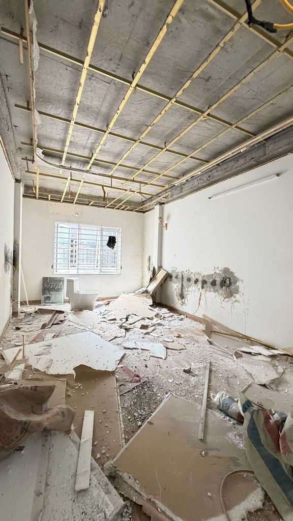 Bán nhà Linh Quang - diện tích 30m2 5 tầng - Ô tô vào nhà - giá 15,8 tỷ