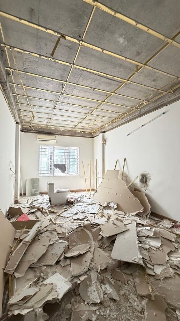 Bán nhà Linh Quang - diện tích 30m2 5 tầng - Ô tô vào nhà - giá 15,8 tỷ