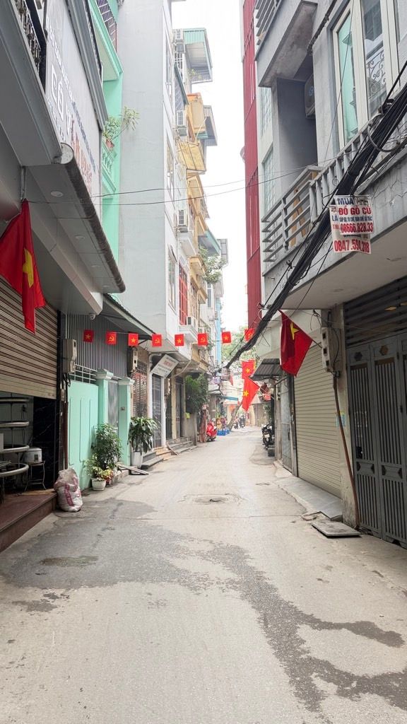 Bán nhà Linh Quang - diện tích 30m2 5 tầng - Ô tô vào nhà - giá 15,8 tỷ