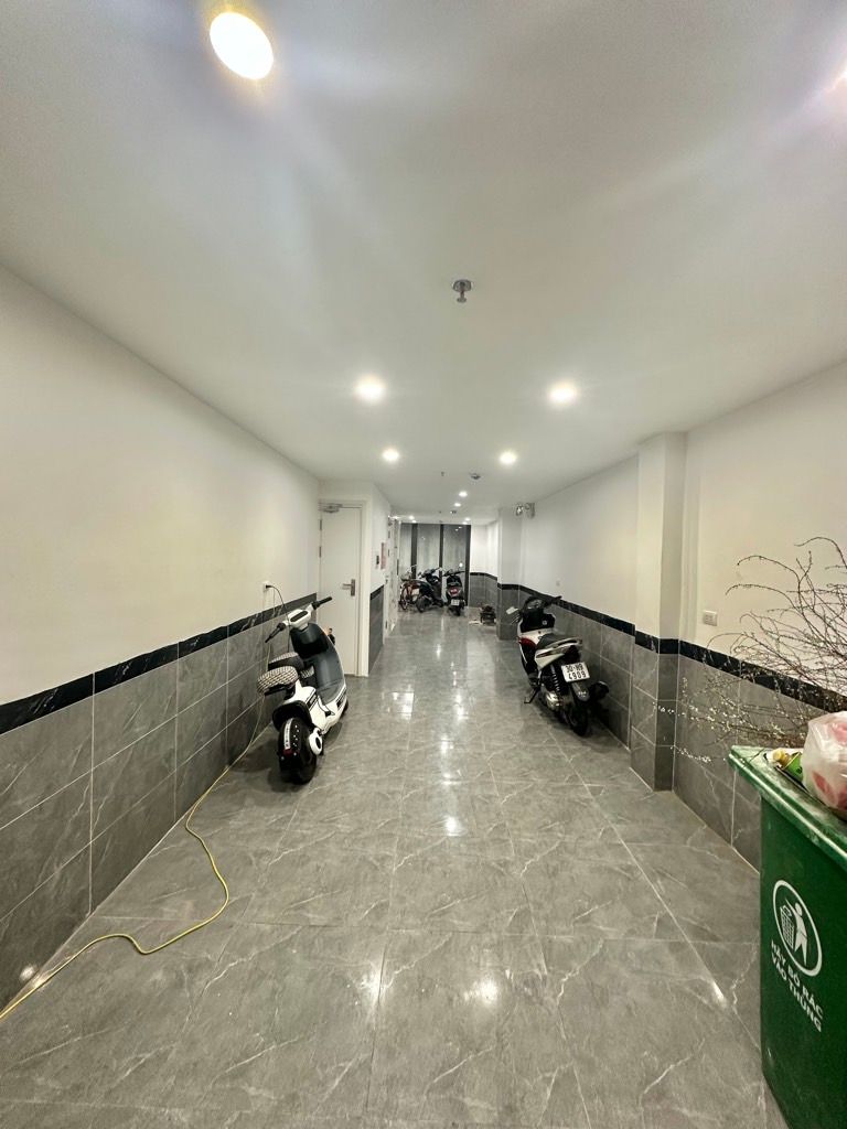 Bán nhà Chùa Quỳnh - diện tích 63m2 7 tầng - ô tô đỗ cửa - giá 21 tỷ