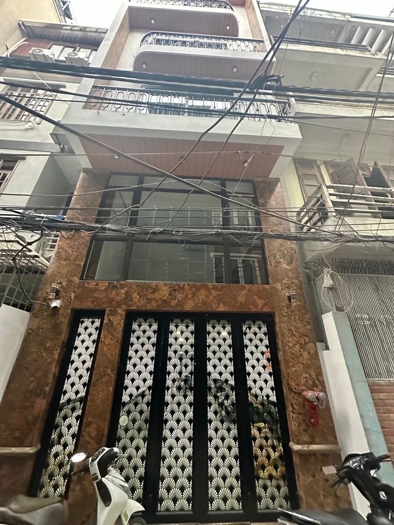 Bán nhà Chùa Quỳnh - diện tích 63m2 7 tầng - ô tô đỗ cửa - giá 21 tỷ