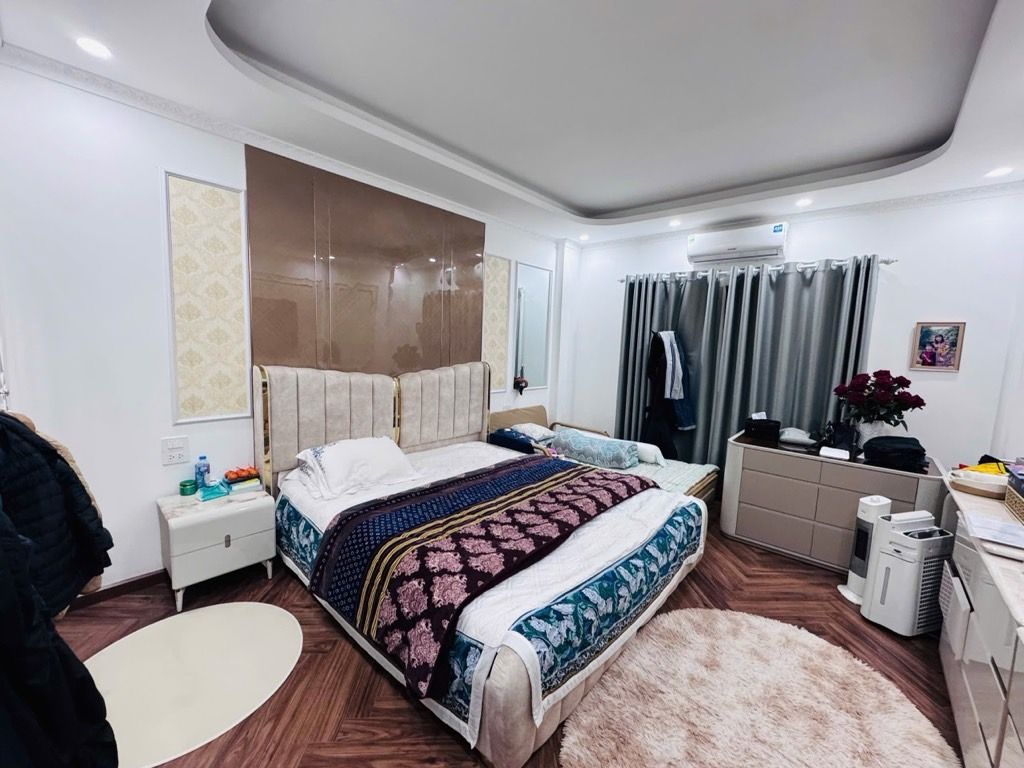 Bán nhà Võ Thị Sáu - diện tích 40m2 7 tầng - Ô tô tránh - giá 22,5 tỷ