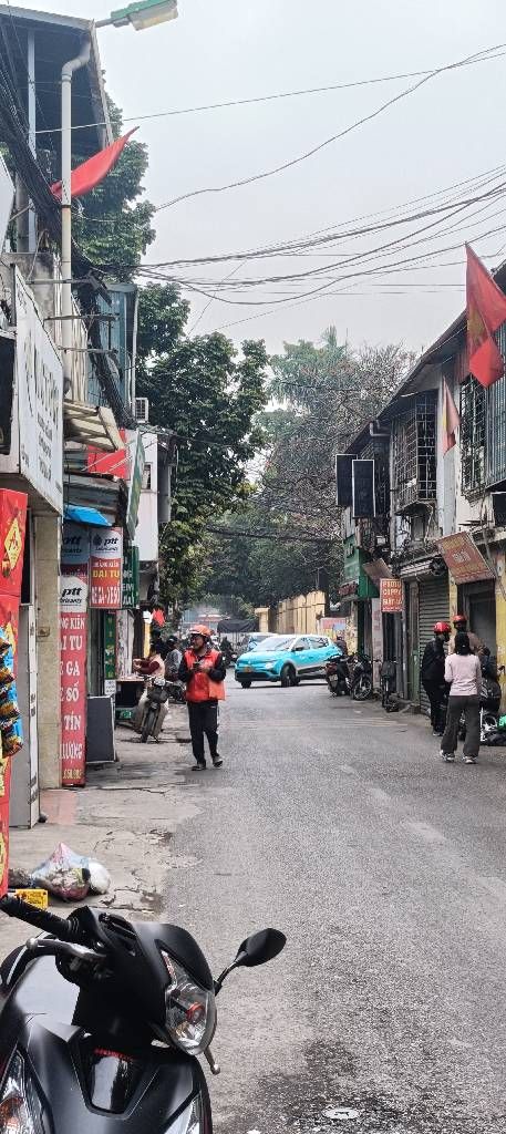 Bán nhà Tựu Liệt - diện tích 78.8m2 3 tầng - Mặt phố ô tô tránh, kinh doanh đỉnh - giá 13,5 tỷ