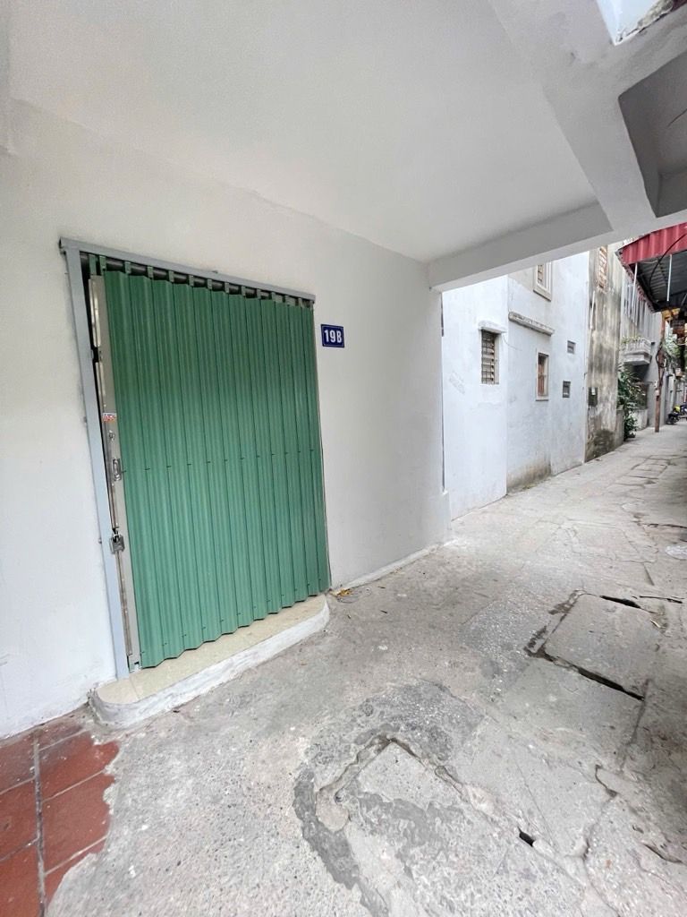 Bán nhà Hồng mai - diện tích 15m2 4 tầng - gần ô tô - giá 2,48 tỷ