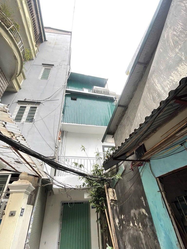 Bán nhà Hồng mai - diện tích 15m2 4 tầng - gần ô tô - giá 2,48 tỷ