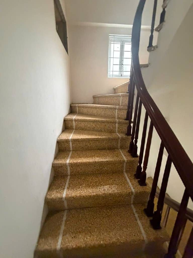 Bán nhà Vĩnh Hưng - diện tích 36.4m2 4 tầng - Ngõ 670 Nguyễn Khoái - giá 7,6 tỷ