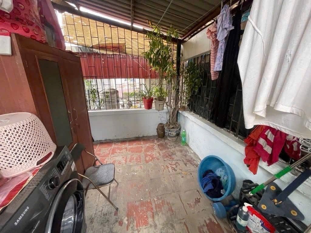 Bán nhà Thịnh Hào - diện tích 20,5m2 5 tầng - Lô góc, ngõ rộng - giá 6,9 tỷ