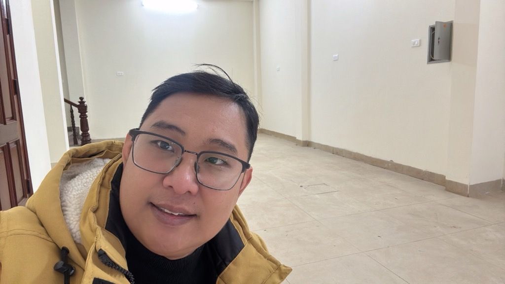 Bán nhà Y Miếu - diện tích 64m2 5 tầng - MẶT CHỢ - KINH DOANH SẦM UẤT - giá 17,3 tỷ