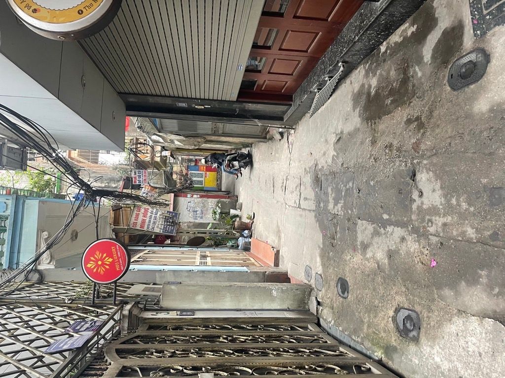 Bán nhà Minh Khai - diện tích 51m2 1 tầng - Đất ngõ thông 10 mét ra ô tô - giá 10,5 tỷ