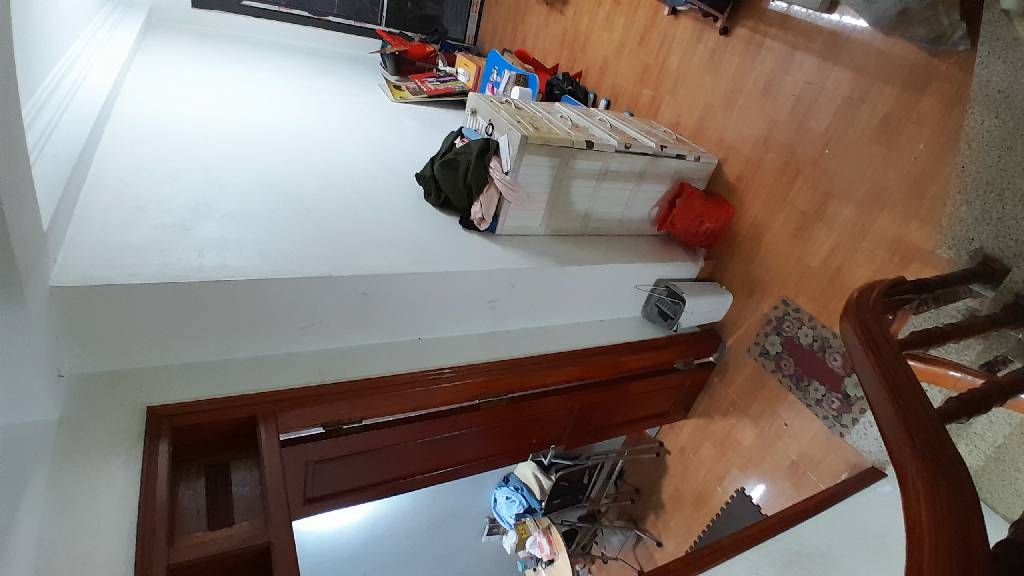 Bán nhà Tôn Đức Thắng - diện tích 26,4m2 5 tầng - Ô tô tránh - giá 9,4 tỷ