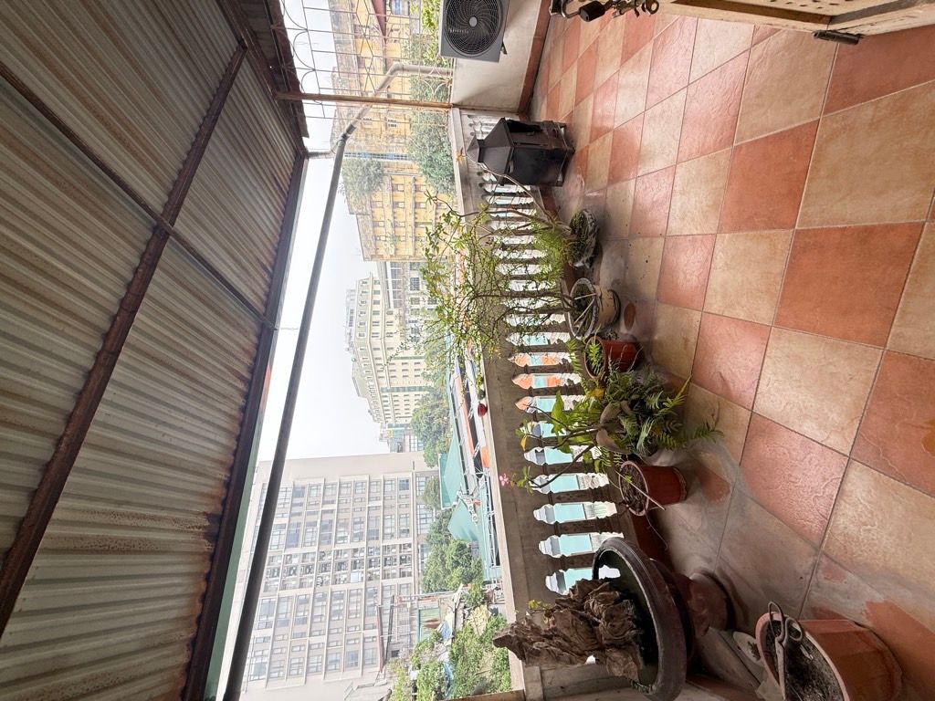 Bán nhà Hào Nam - diện tích 46.1m2 4 tầng - LÔ GÓC - NGÕ THÔNG - KINH DOANH - giá 11,5 tỷ