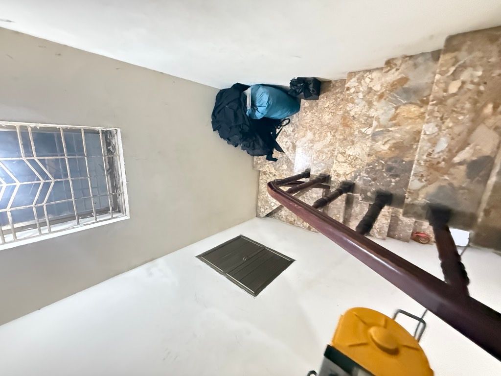 Bán nhà Hào Nam - diện tích 46.1m2 4 tầng - LÔ GÓC - NGÕ THÔNG - KINH DOANH - giá 11,5 tỷ