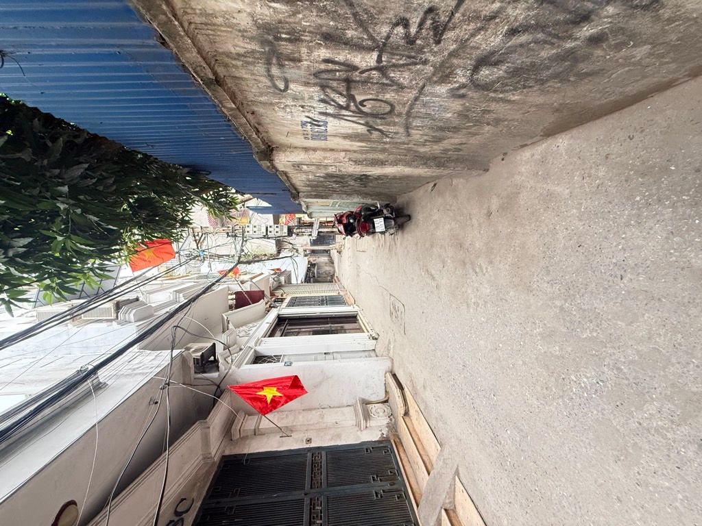 Bán nhà Hào Nam - diện tích 46.1m2 4 tầng - LÔ GÓC - NGÕ THÔNG - KINH DOANH - giá 11,5 tỷ