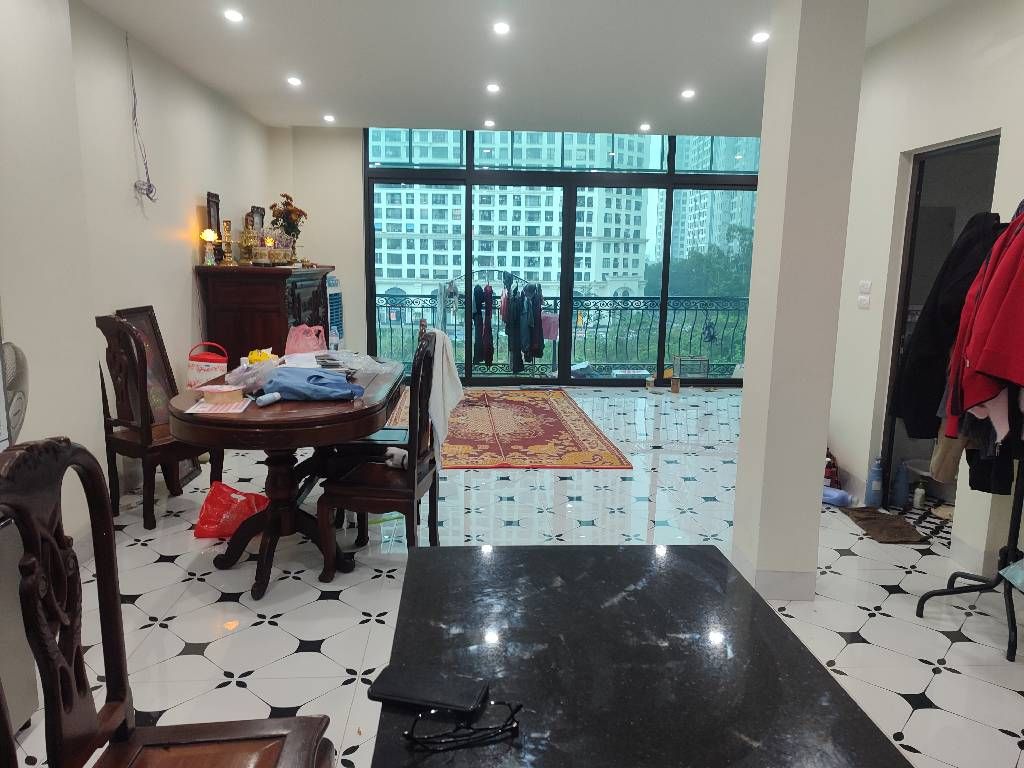 Bán nhà Minh Khai - diện tích 78m2 6 tầng - Hai mặt thoáng - giá 15 tỷ