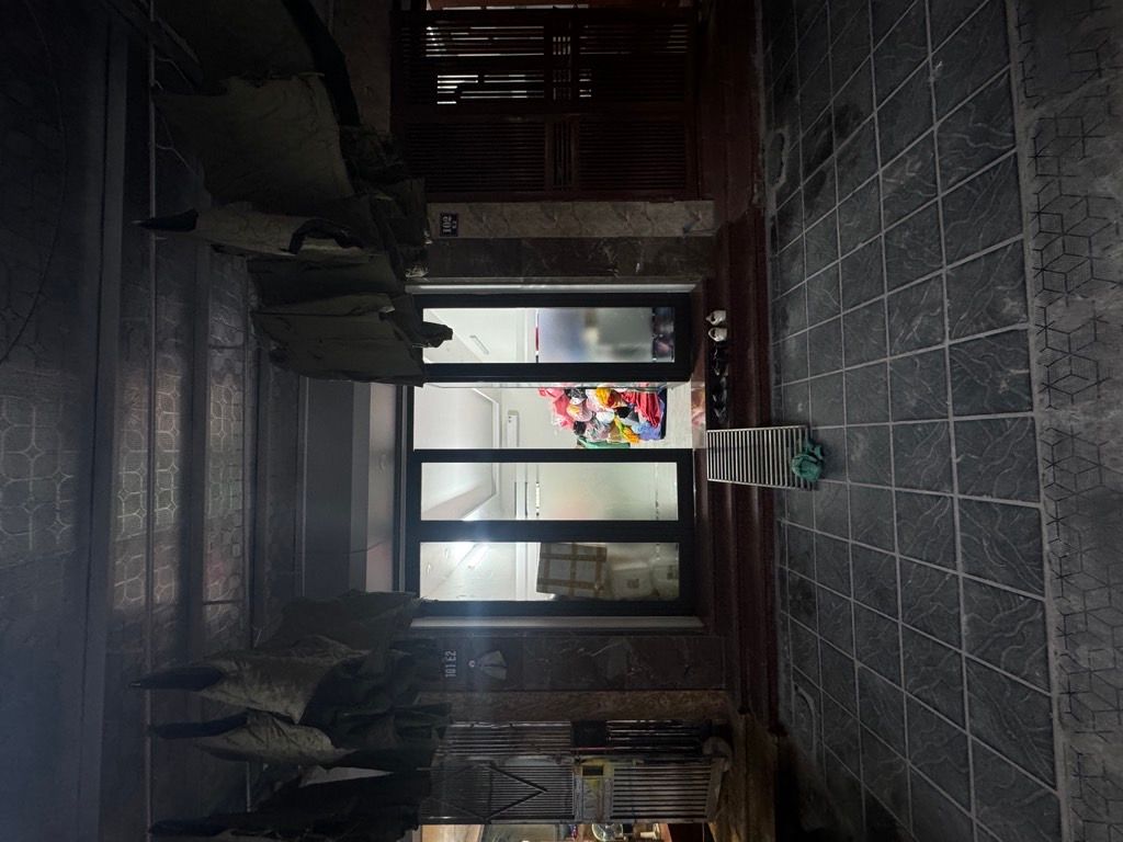 Bán nhà Tây Kết - diện tích 80m2 1 tầng - Ô TÔ TRÁNH - giá 6,5 tỷ