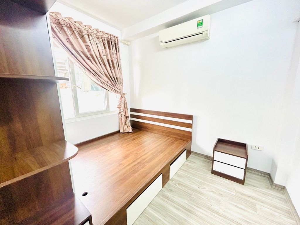 Bán nhà Trường Chinh - diện tích 40m2 1 tầng - Thang máy - giá 2,35 tỷ