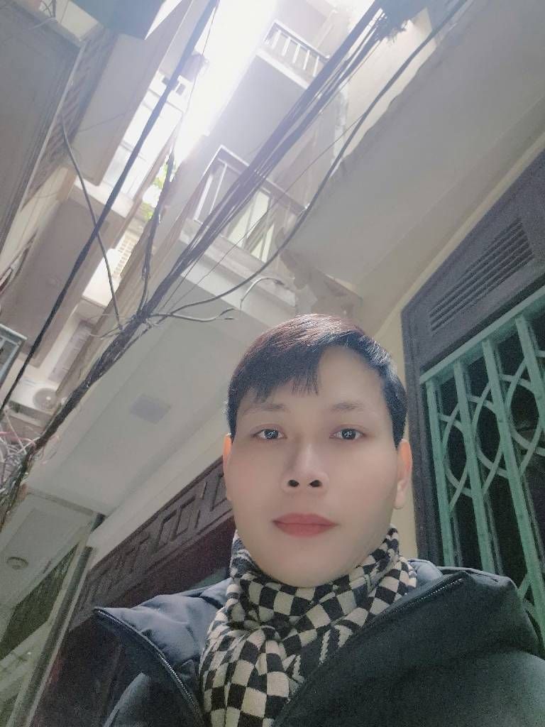 Bán nhà Kim Giang - diện tích 37m2 5 tầng - ô tô sát nhà - giá 9,1 tỷ