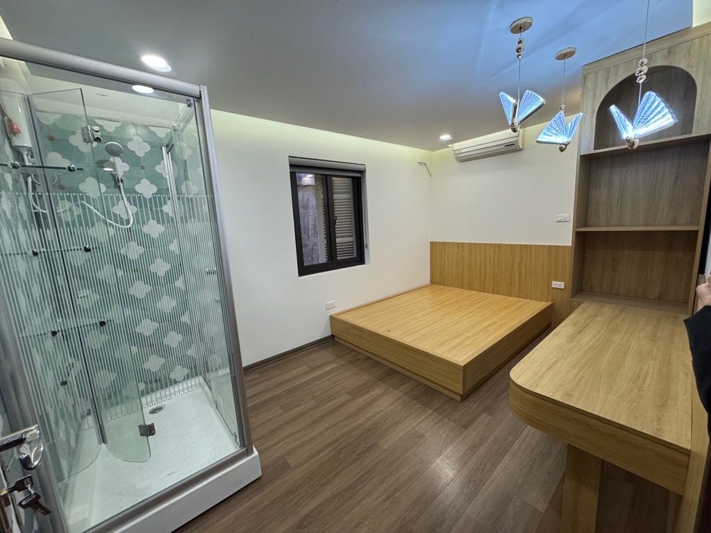 Bán nhà Giải Phóng - diện tích 95m2 1 tầng - Ngõ 78 Giải Phóng thông ra 74 Trường Chinh - giá 5,2 tỷ