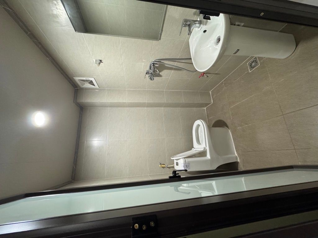 Bán nhà Lương Thế Vinh - diện tích 75m2 1 tầng - Căn hộ tập thể đẹp, giá 3,8 tỷ